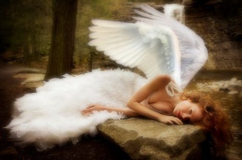 angel-beautiful-mythology-pretty-wings-favim.com-182165.jpg